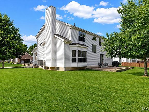 3rd image of 351 Briar Creek Ct