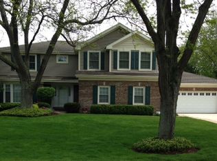 261 S Whitehall Dr, Palatine, IL