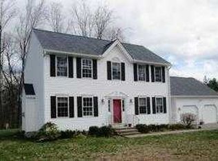 32 Isabel Cir, Leominster, MA 01453