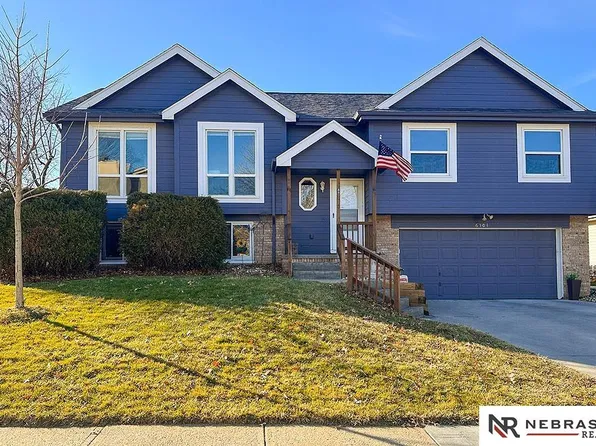 6504 N 105th St, Omaha, NE 68122