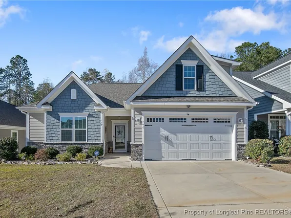 159 Glenwood Ct, Spring Lake, NC 28390