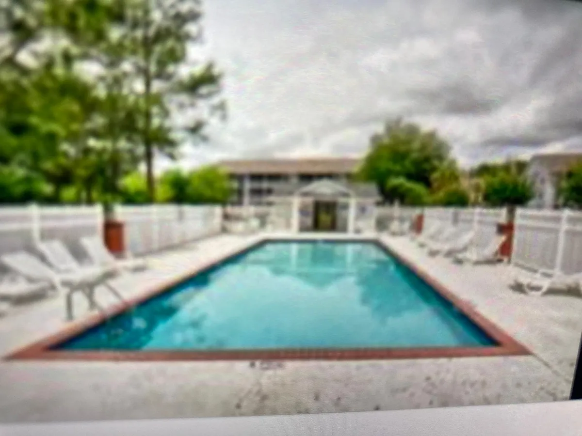 Building Photo - 4818 Innisbrook Ct #604