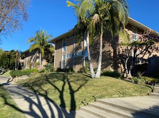 380 Cliff Dr APT 4, Pasadena, CA 91107