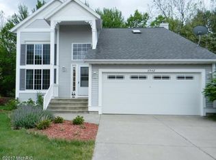 3548 Cobblestone Ct SE, Kentwood, MI 49512