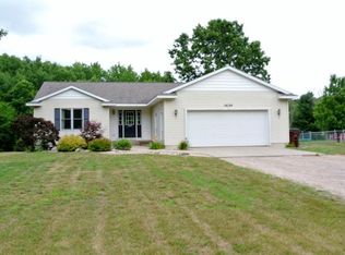 14124 104th Ave, Grand Haven, MI 49417