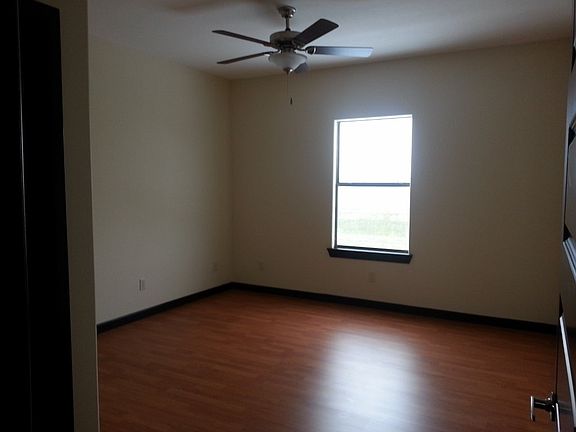5th image of 1217 E Camellia Ave Unit C