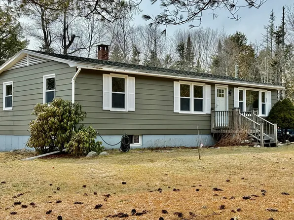 496 Court Street, Machias, ME 04654