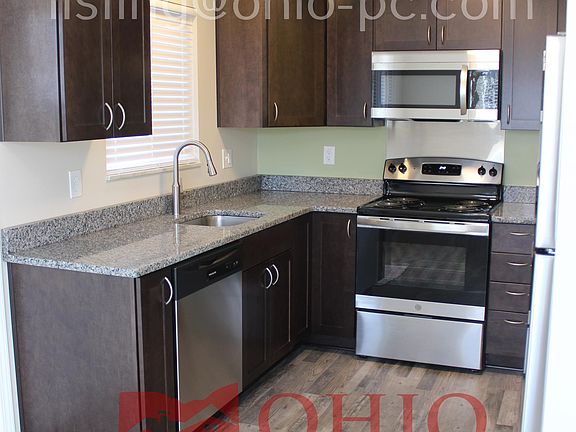 2nd image of 481 Ginger Pl