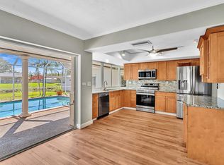 5090 SW 88th Ter, Cooper City, FL 33328