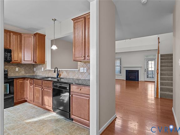 4th image of 7740 Marshall Arch Dr
