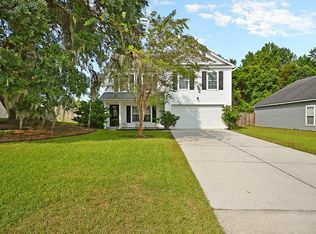 1108 Moss Grove Dr, Moncks Corner, SC 29461