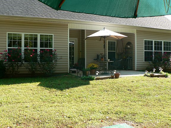 4th image of 4205 Pine Hill Dr