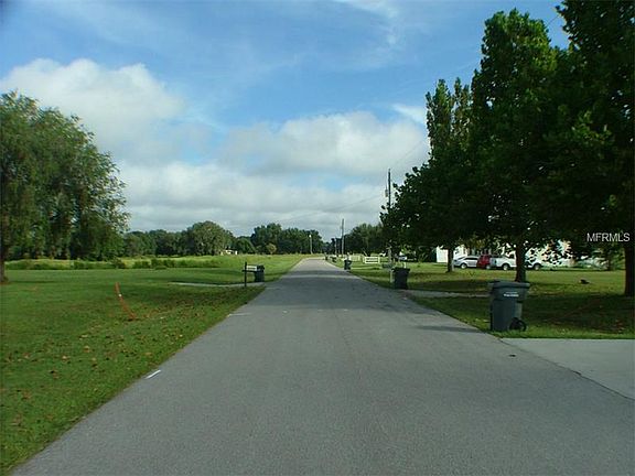 3rd image of 328 Cesara Dr