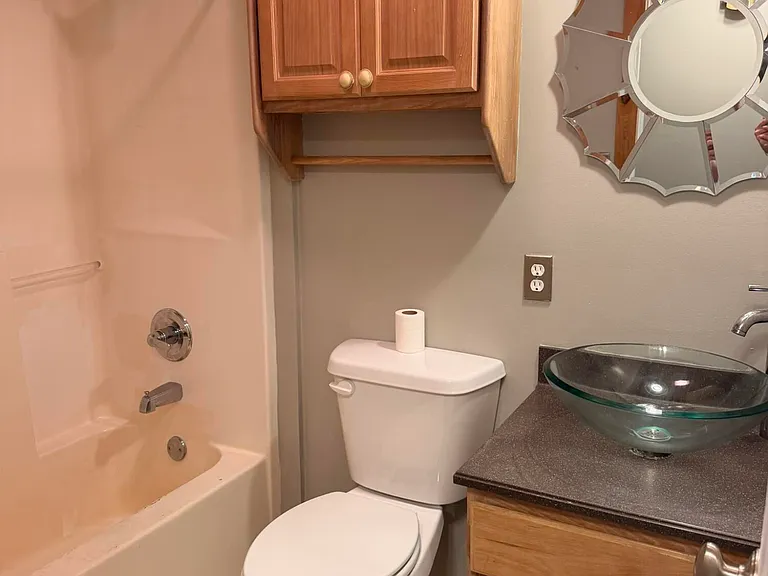 332 Harvard Blvd — Photo 10