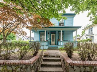 220 NE Cook St, Portland, OR 97212