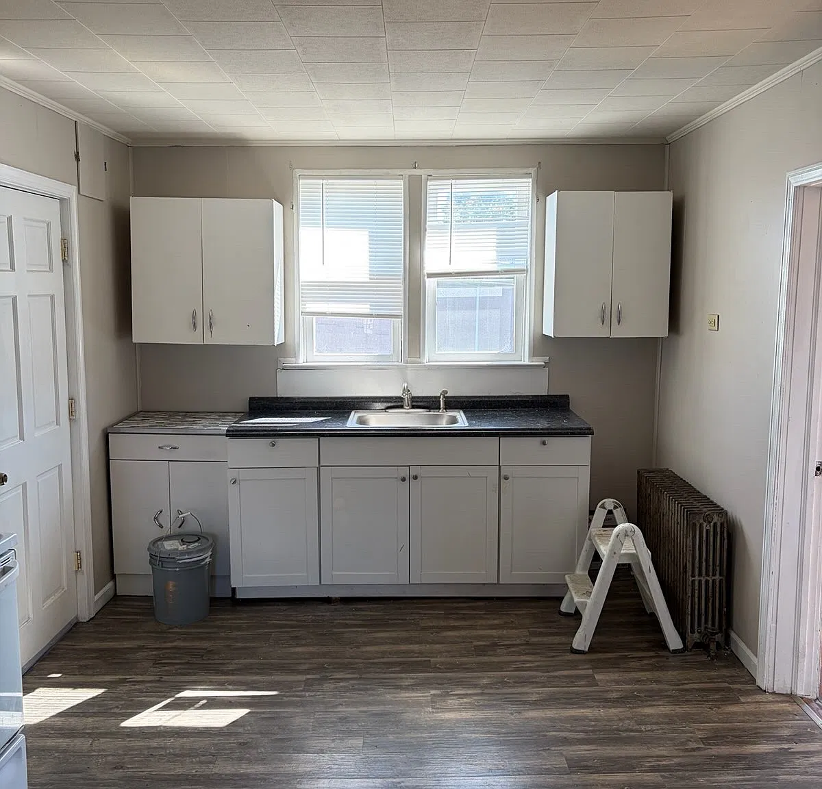 1 bed, 800 sqft, $1,100 — Photo 3