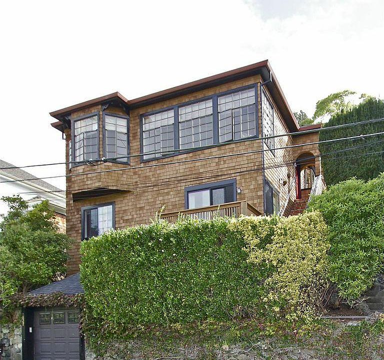 The LOWER half of duplex is available.