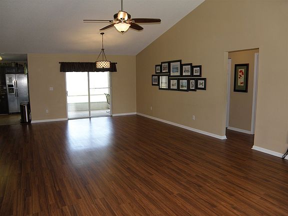 2nd image of 5020 Shore Dr