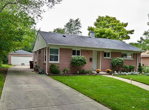 2nd image of 9426 Kedvale Ave