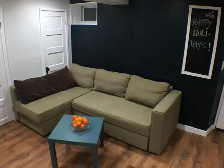 717 Otis Pl NW #B — Photo 3