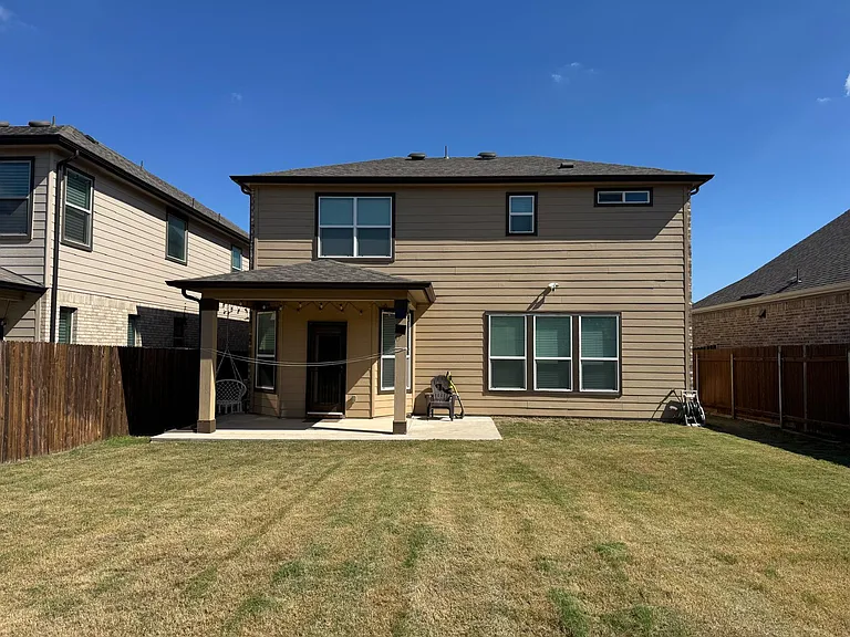 505 Weizenbock Ln — Photo 35