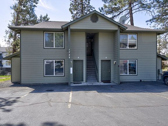 2nd image of 1725 SW Forest Ridge Ave #D-a