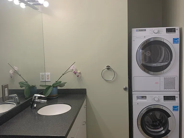 36 Moore St #12 — Photo 31