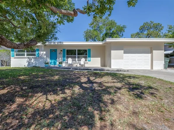 942 Dumont Dr, Dunedin, FL 34698