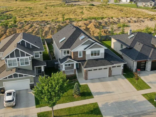 1146 Genesis Lake Blvd, Stony Plain, AB T7Z 0G3