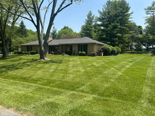 2937 S Allen Dr, New Palestine, IN 46163