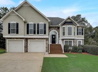 71 Knolls Rdg, Hampton, GA 30228