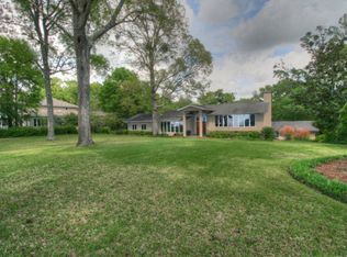 929 Sea Cliff Dr, Fairhope, AL 36532