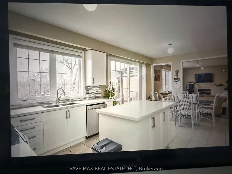 184 Treeline Blvd — Photo 10