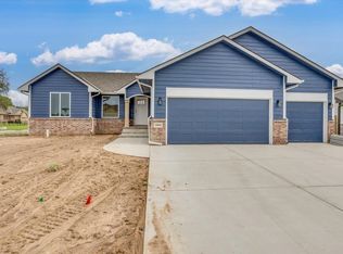 10930 W Cedar Ln, Maize, KS 67101