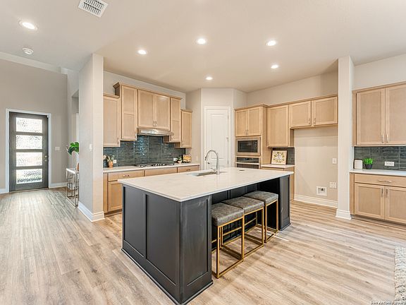 4th image of 28509 Allswell Lane