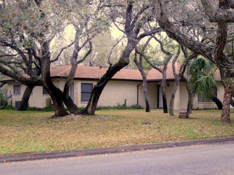 2nd image of 3103 Traylor Blvd