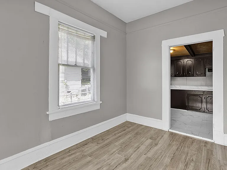 2221 Gurnee Ave — Photo 8