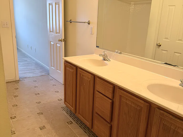 2610 Chatfield Dr — Photo 22