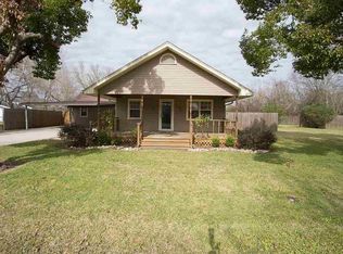 1116 Van Ave, Port Neches, TX 77651