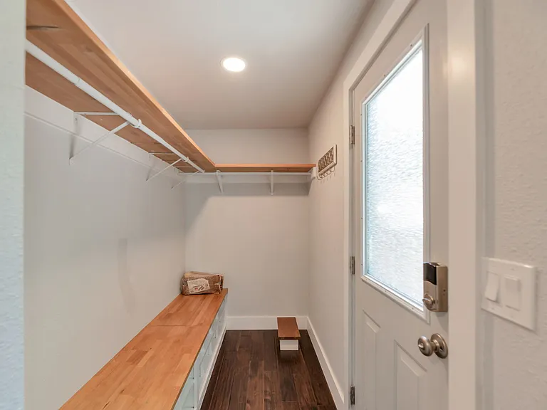 22826 NE 21st Pl — Photo 11