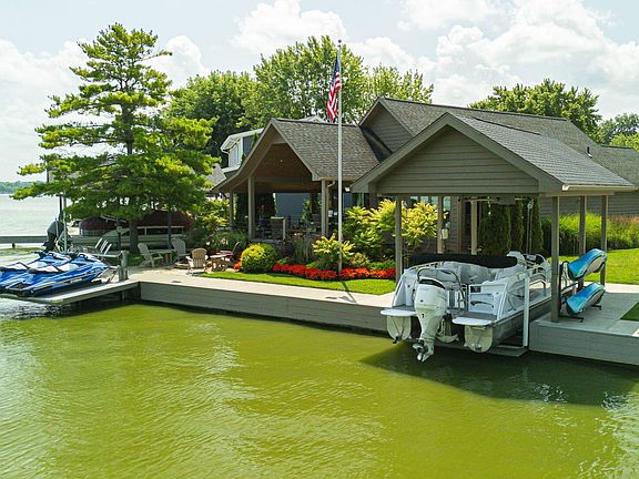 3rd image of 10834 Scioto Dr