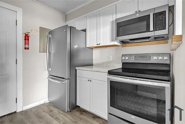 2 bed, 800 sqft, $1,250 — Photo 3