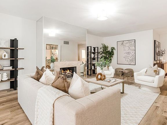 4th image of 14159 Dickens St APT 105