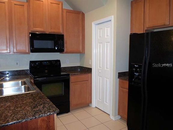 2nd image of 570 Black Lion Dr NE