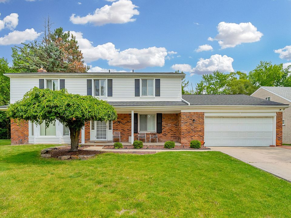 1st image of 23484 Meadow Park