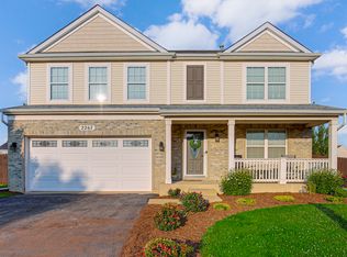2267 Crescent St, Bourbonnais, IL 60914