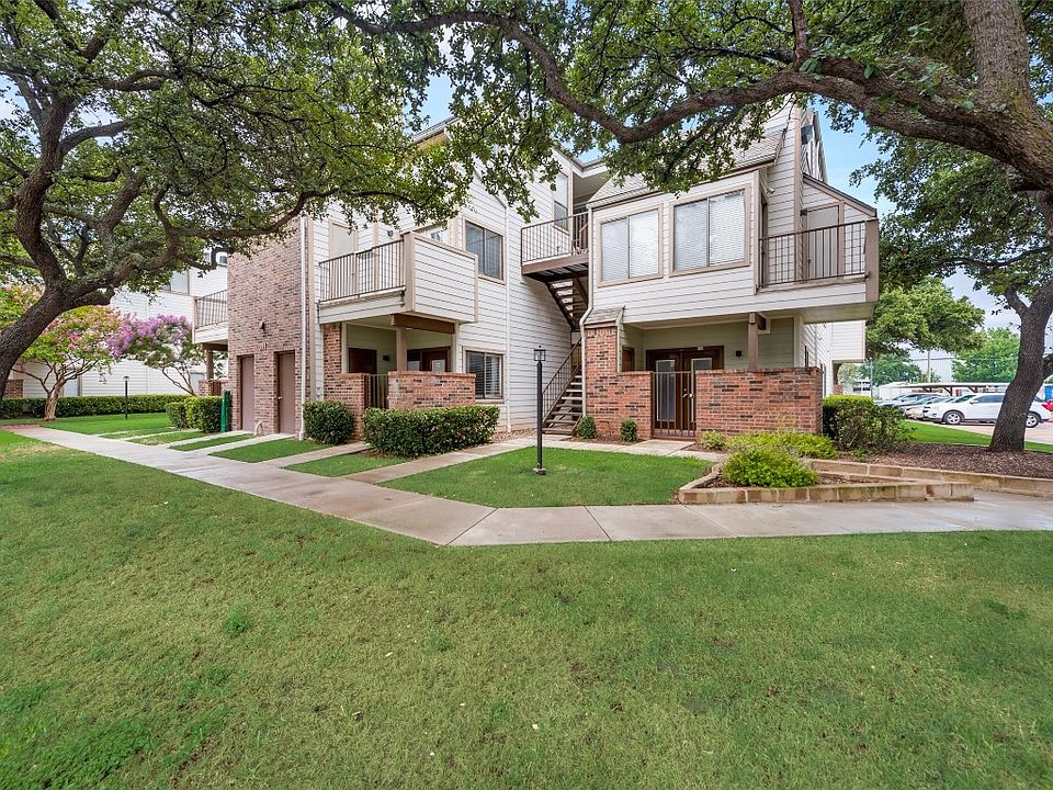 1st image of 3117 Sondra Dr APT 201