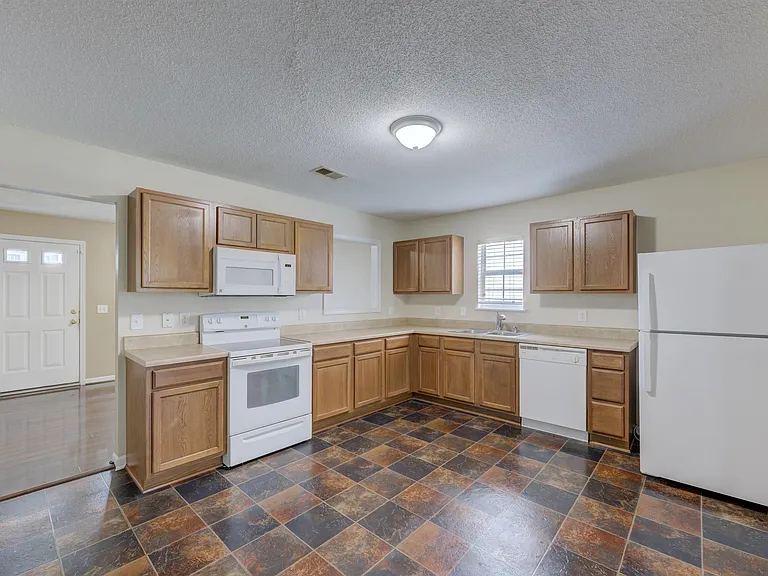 1908 Lake Carolina Dr — Photo 8