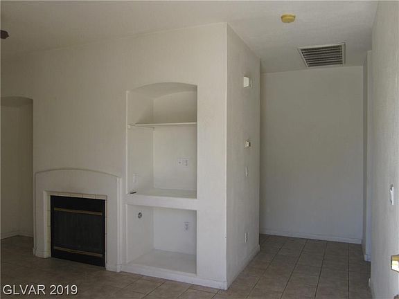 4th image of 7843 Blue Brook Dr