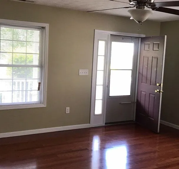1327 S Cobble Creek Cir — Photo 8